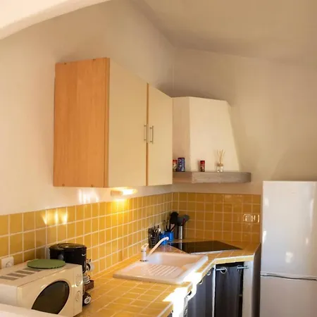 Вилла Mini Independante Ideale Et Tres Bien Situee