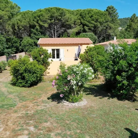 Вилла Mini Independante Ideale Et Tres Bien Situee *